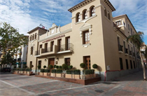 HOTEL CASA CONSISTORIAL - Hotel cerca del Castillo Sohail