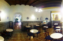ABANICO - Hotel cerca del Restaurante El Aguador de Velázquez