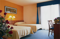 FUTUROTEL PARADISE RESORT - Hotel cerca del Golf Par 3 Cambrils