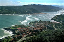 Apartamentos Mundaka - Hotel cerca del Club de Campo Laukariz