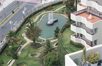 BENAL BEACH GEINSA APT - Hotel cerca del Marbella Club Golf Resort