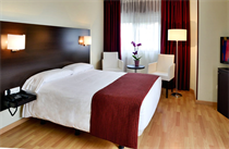 HOTEL SANTIAGO APOSTOL - Hotel cerca del Aeropuerto de Santiago de Compostela Lavacolla