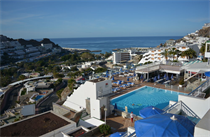 MONTEBELLO APARTAMENTOS - Hotel cerca del Hesperia Playa Dorada - Pitch & Putt