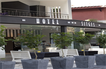 HOTEL SITGES - Hotel cerca del Club de Golf Terramar