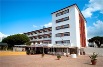 HOTEL PATO ROJO - Hotel cerca del Estadio Nuevo Colombino