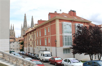 APARTAMENTOS EL CID - Hotel cerca del Catedral de Burgos