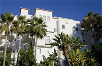 ROYAL OASIS CLUB AT PUEBLO QUINTA BY DIAMOND RESORTS - Hotel cerca del Playa de la Carihuela