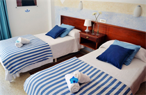 SUN HOLIDAYS - Hotel cerca del Golf La Rosaleda