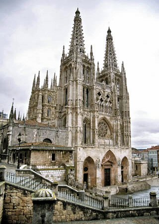 Hoteles cerca de Catedral de Burgos - Guía de ocio BURGOS