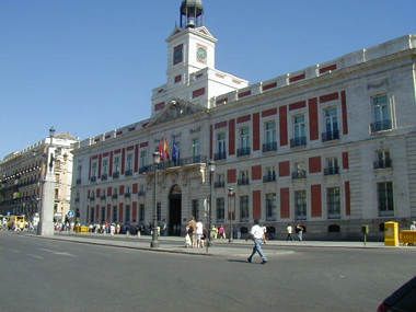 Hoteles cerca de Puerta del Sol - Guía de ocio MADRID
