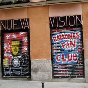 Hoteles cerca de Bar Nueva Visión (Ramones Fan Club) - Guía de ocio MADRID